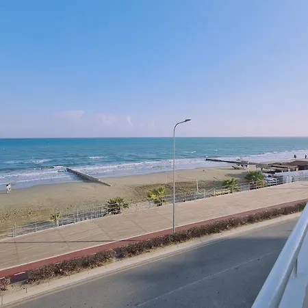 Wave Апартаменты *